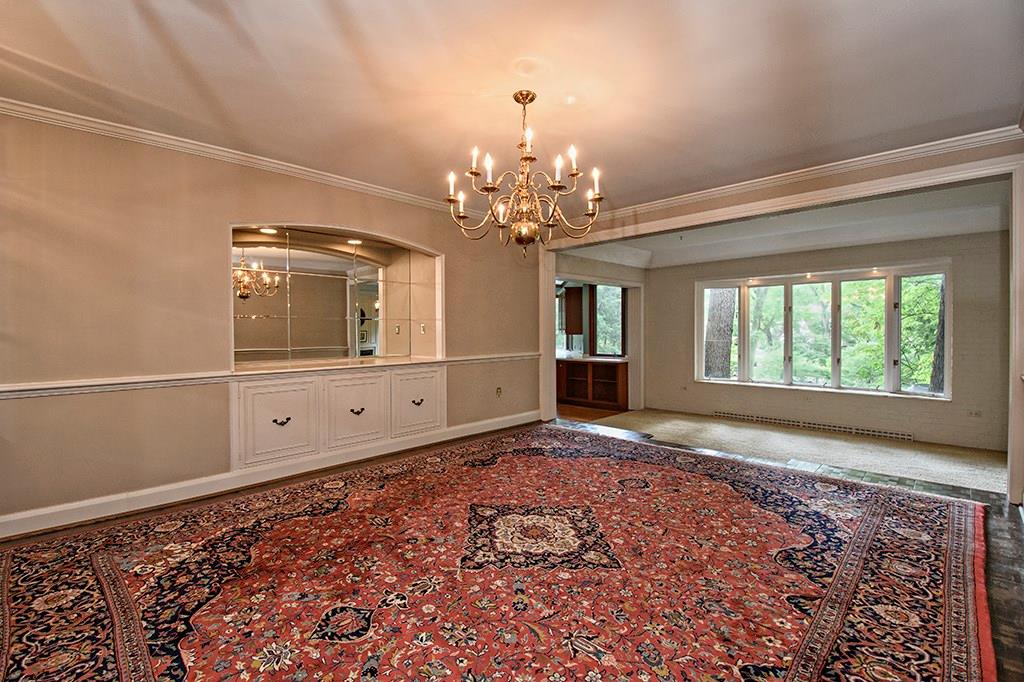 36 Windsor Road Pittsburgh, PA 15215 - Photo 8 of 25 Dinning Room