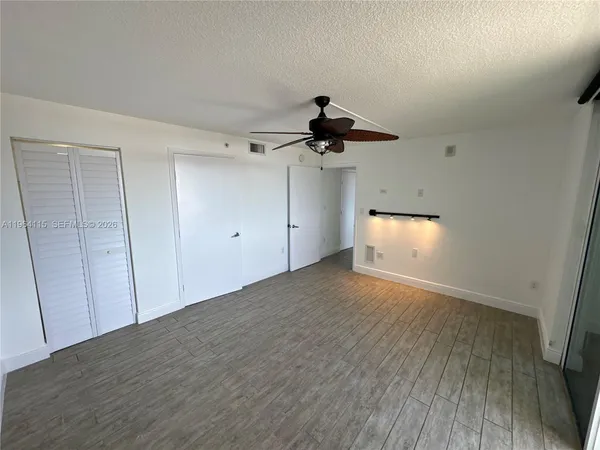 $2,500 | 219 Northwest 12th Avenue, Unit 711, Miami, FL 33128