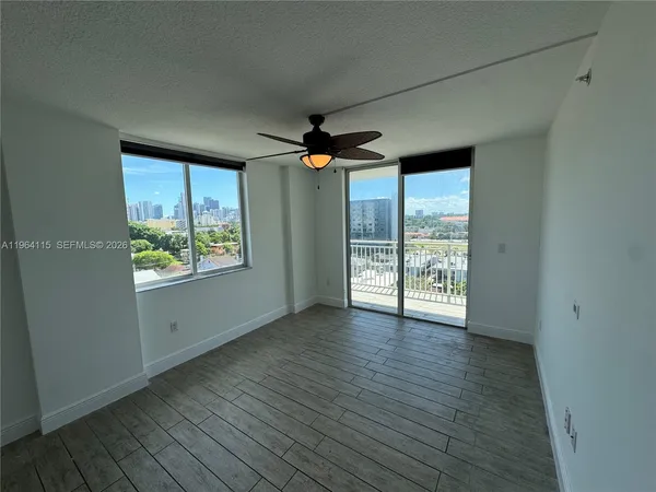 $2,500 | 219 Northwest 12th Avenue, Unit 711, Miami, FL 33128