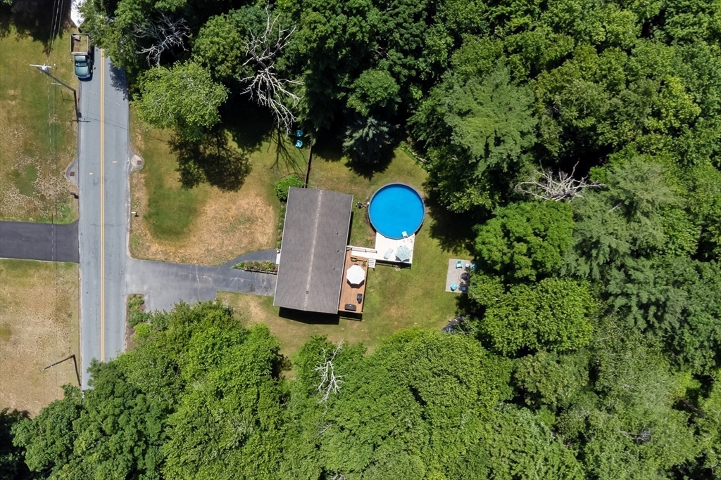 77 Locust Street Freetown, MA 02702 - Photo 34 of 37