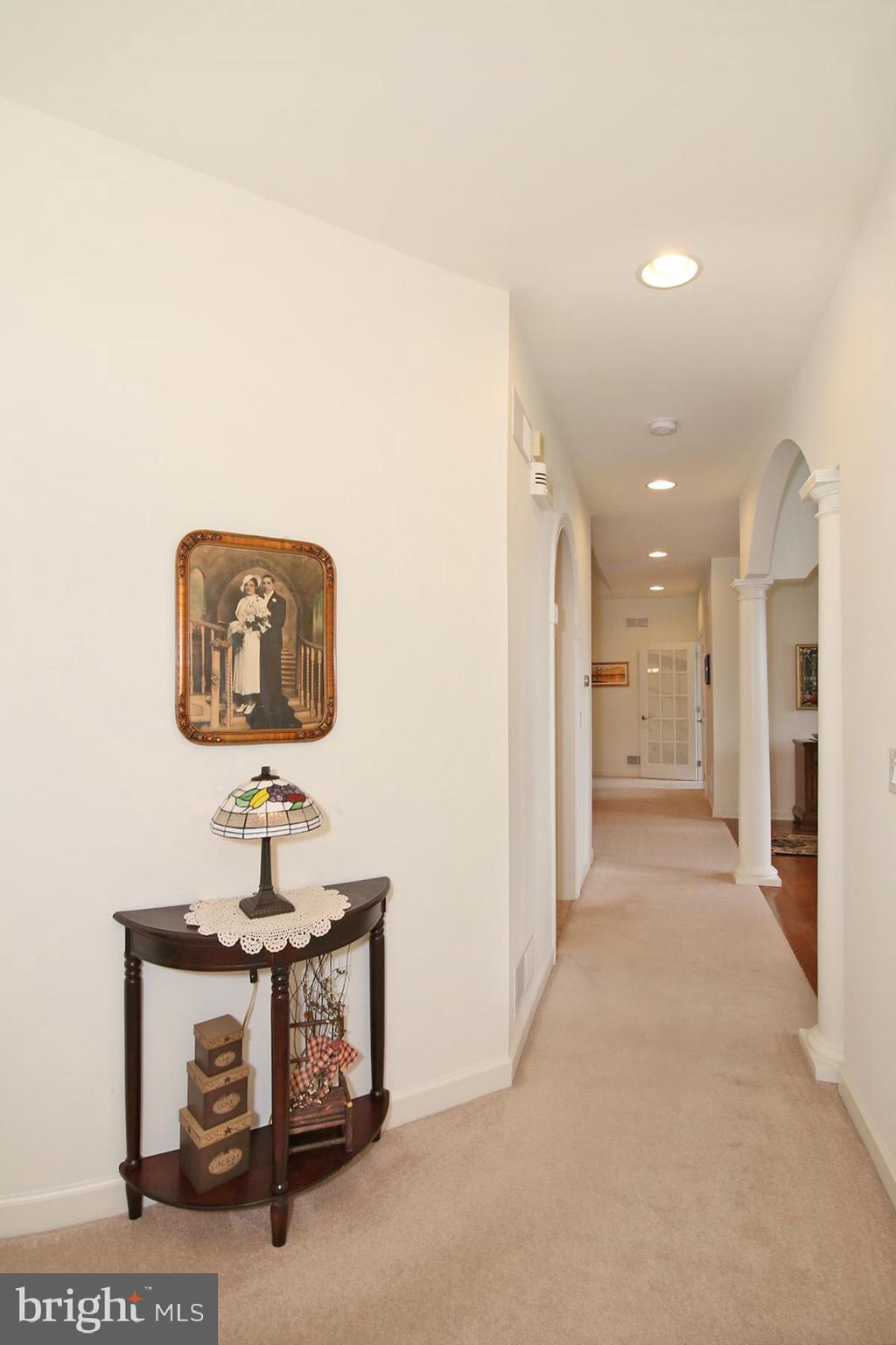 33 Strathford Drive Lebanon, PA 17042 - Photo 18 of 57 Hallway