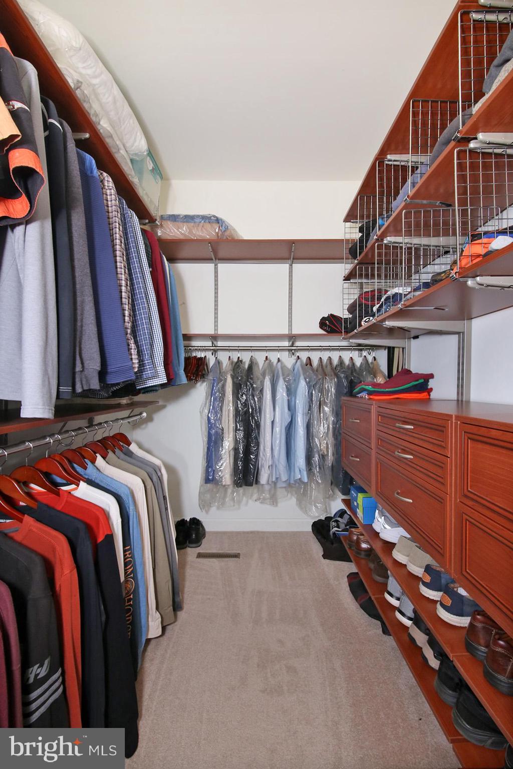33 Strathford Drive Lebanon, PA 17042 - Photo 34 of 57 Walk in Closet, Built ins, Primary Suite