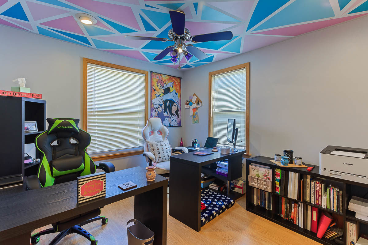 2544 East 91st Street Chicago, IL 60617 - Photo 20 of 37 a room with furniture and fan