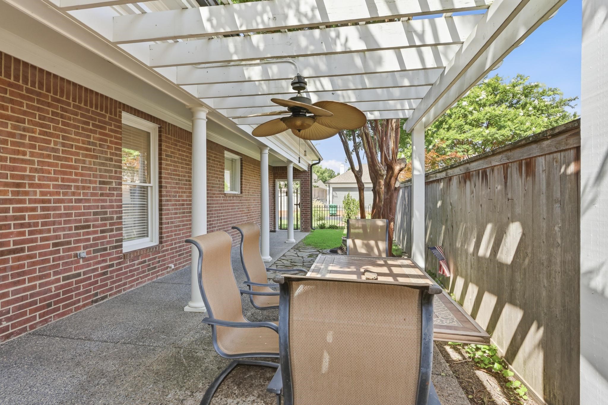 1481 Kimbrough Road Germantown, TN 38138 - Photo 34 of 37
