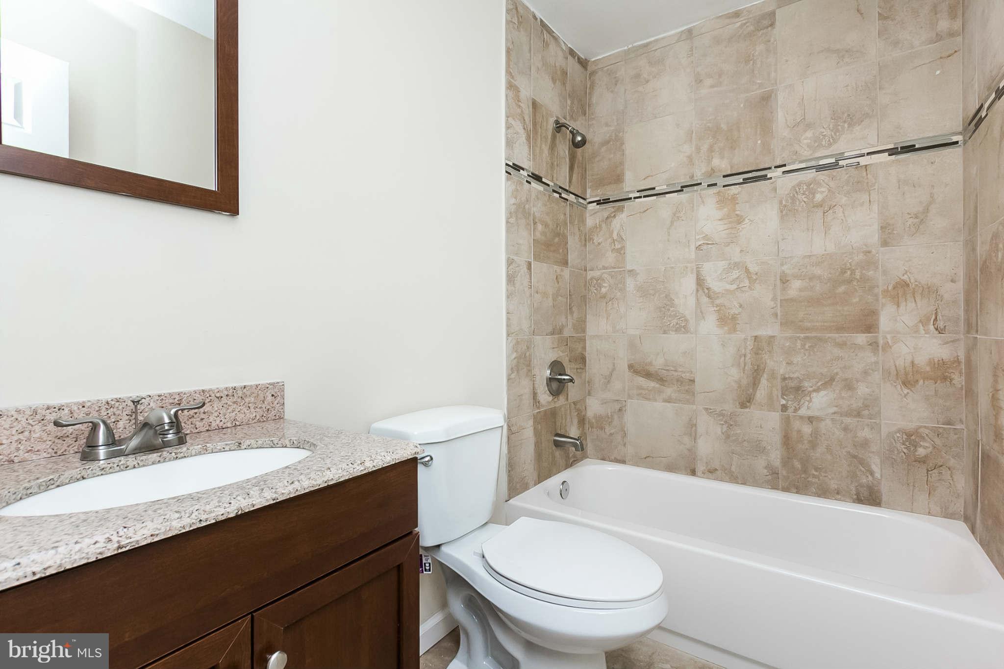 740 Mansfield Road Baltimore, MD 21221 - Photo 15 of 28 Bath