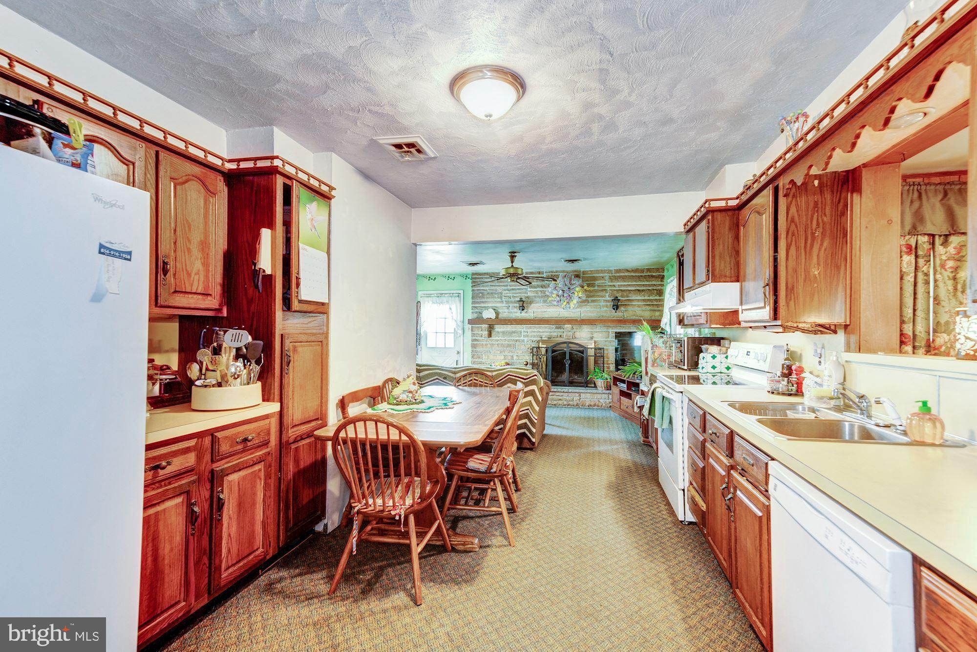 53 Warner Road Mount Holly, NJ 08060 - Photo 2 of 45