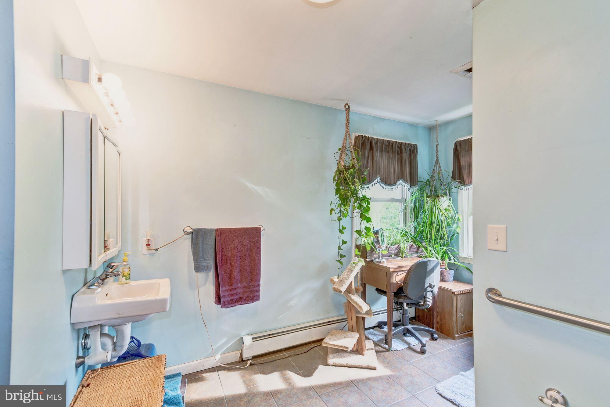 53 Warner Road Mount Holly, NJ 08060 - Photo 18 of 45