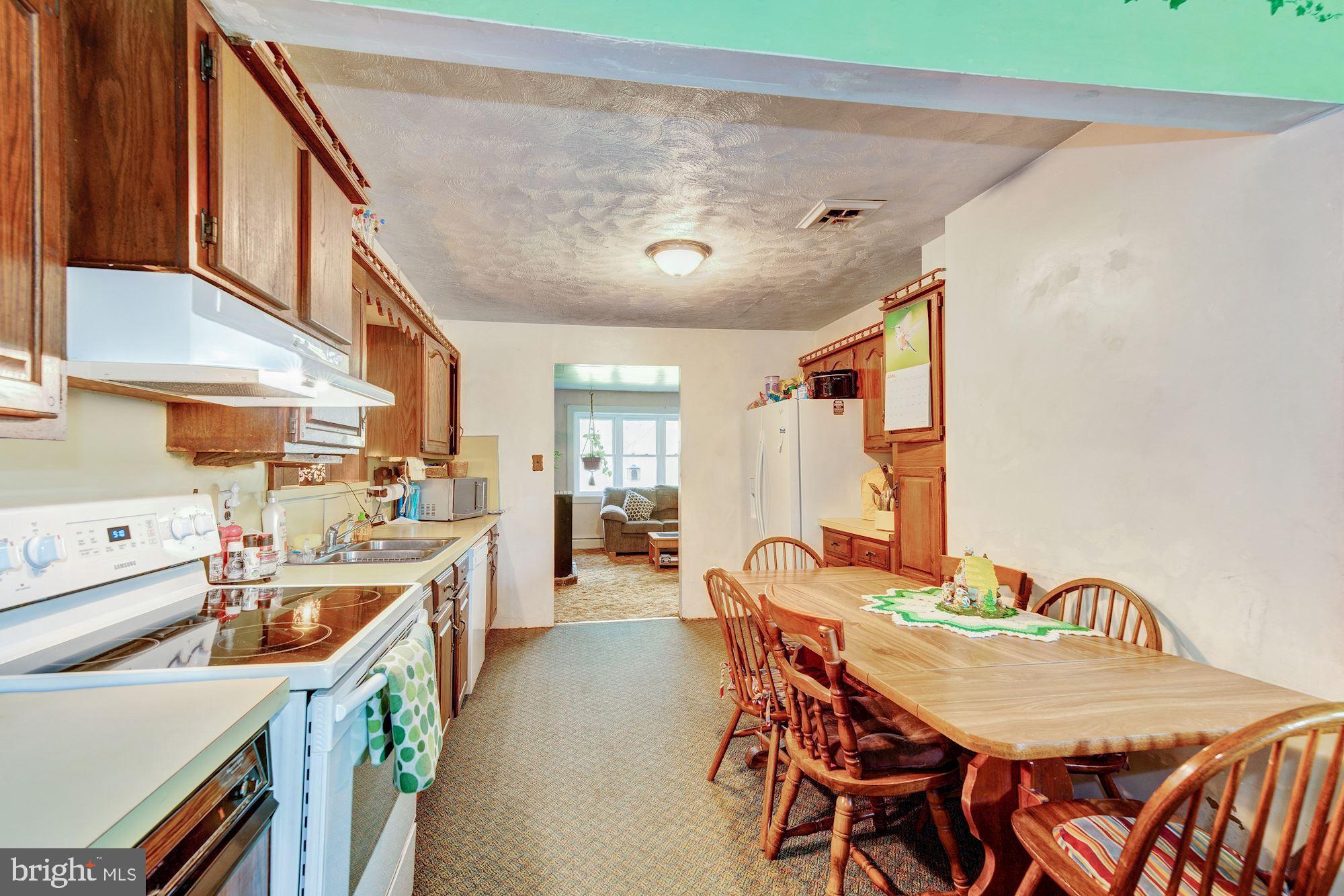 53 Warner Road Mount Holly, NJ 08060 - Photo 4 of 45