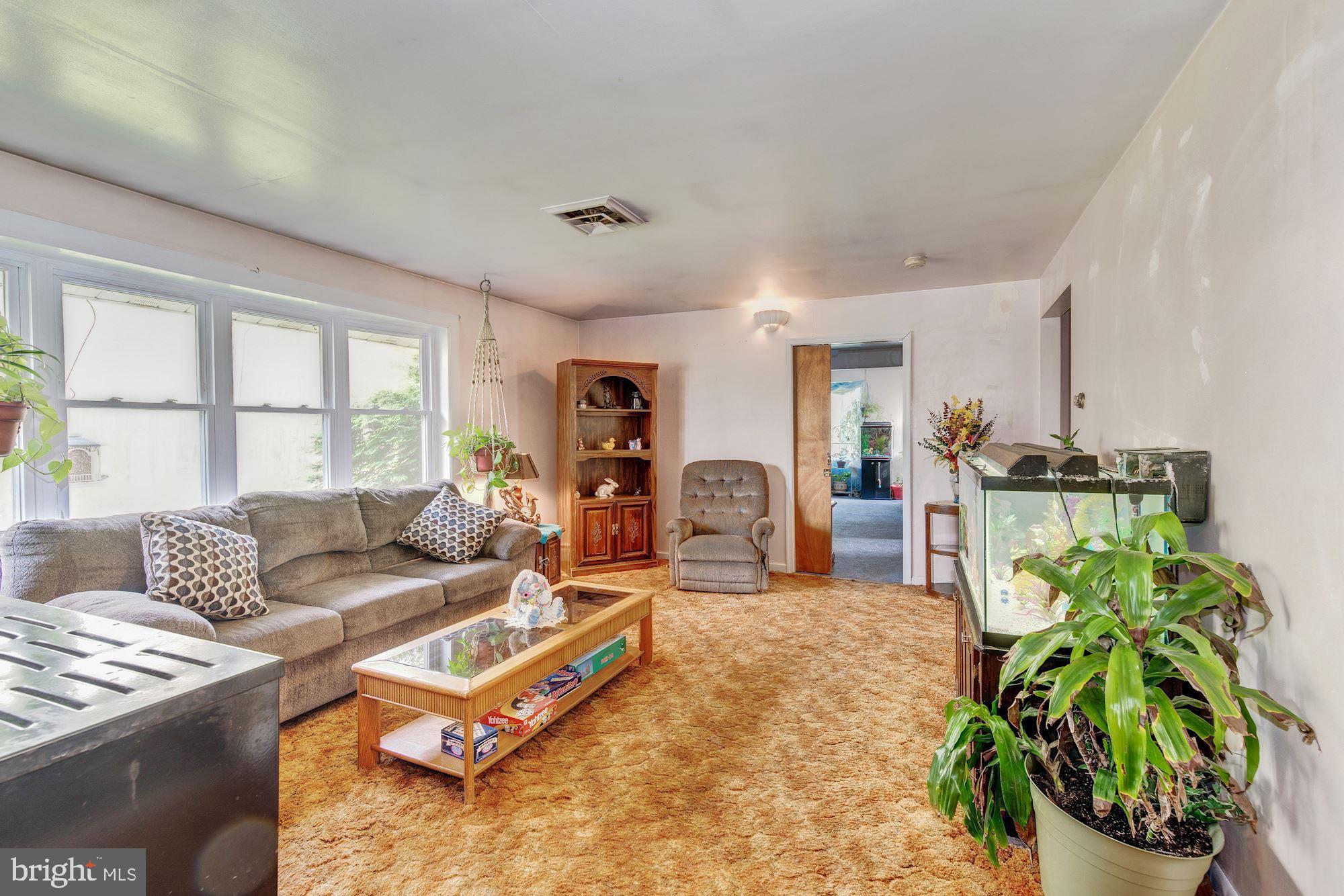 53 Warner Road Mount Holly, NJ 08060 - Photo 6 of 45