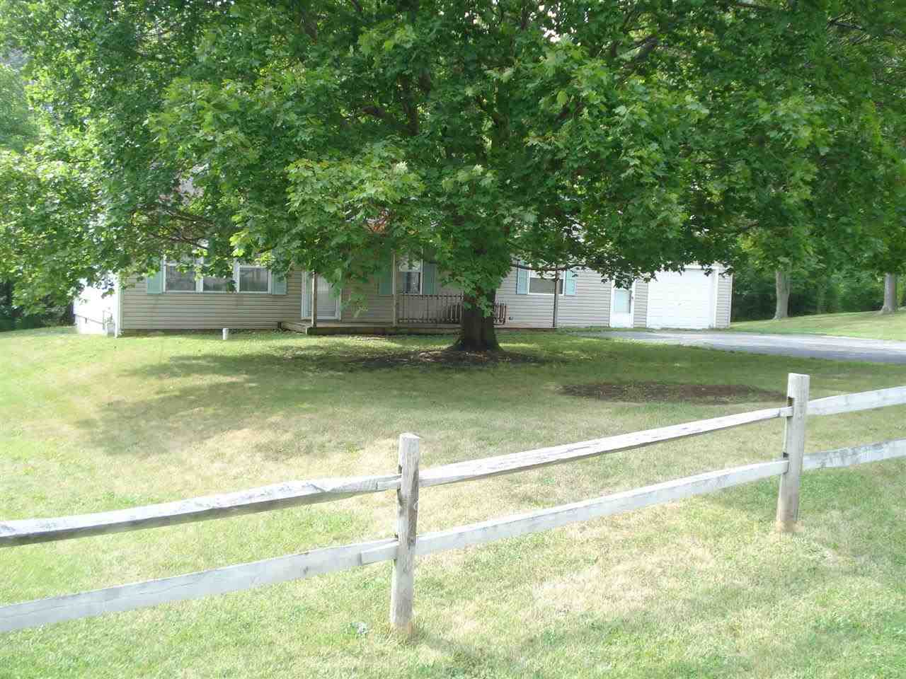 3111 North Huntington Road Marion, IN 46952 - Photo 3 of 17