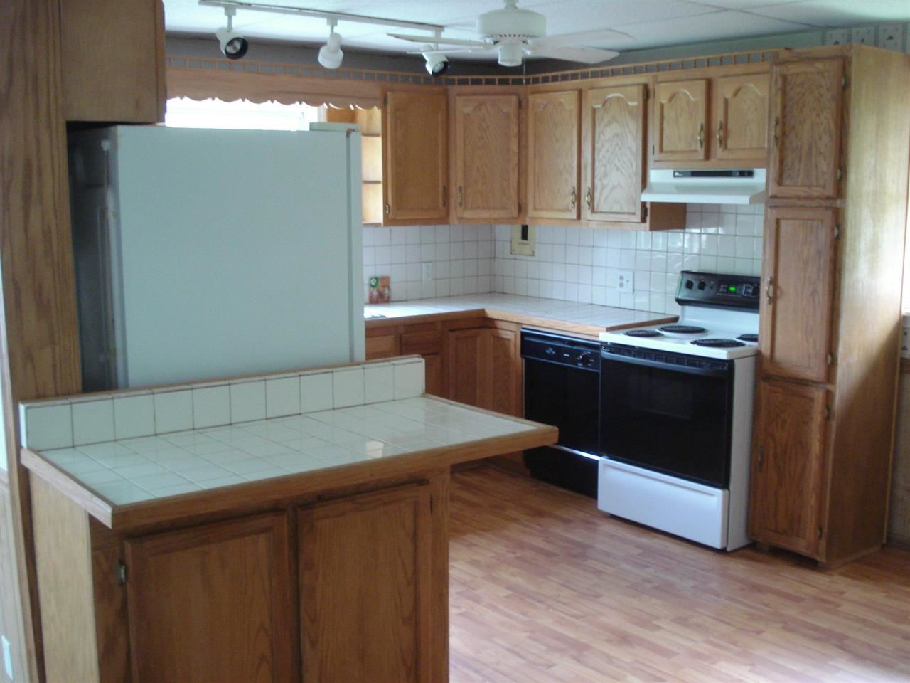 3111 North Huntington Road Marion, IN 46952 - Photo 7 of 17