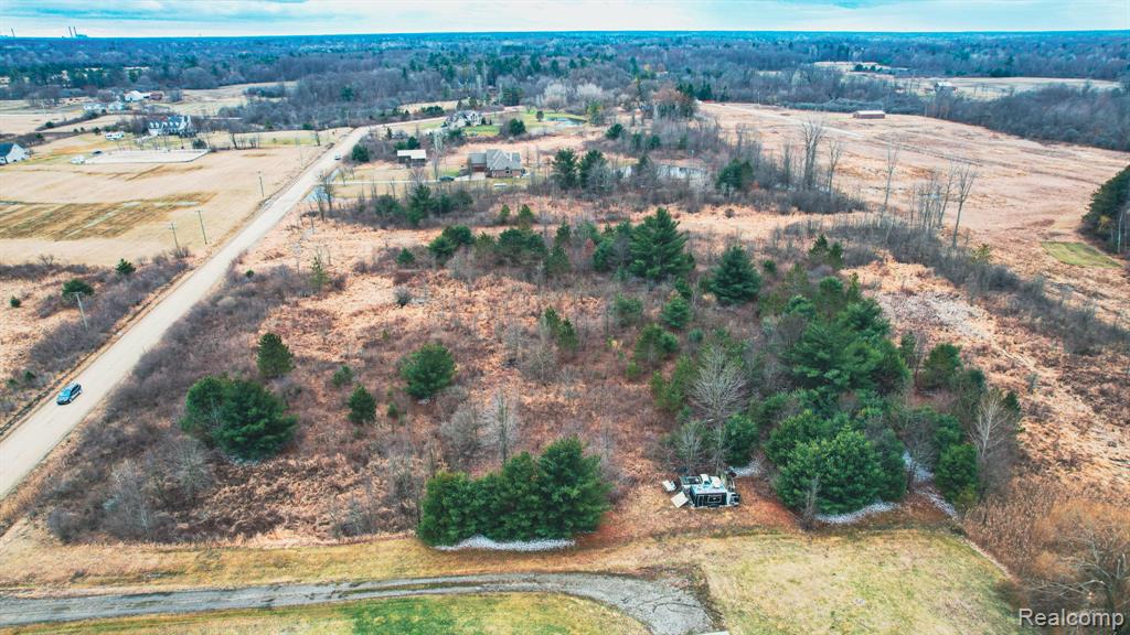398 Pine Ridge Road St. Clair, MI 48079 - Photo 5 of 6