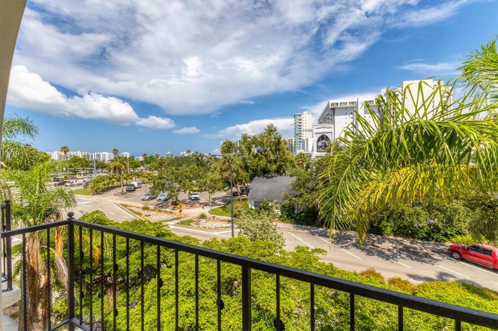 301 South Gulfstream Avenue, Unit 302 Sarasota, FL 34236 - Photo 25 of 25 a view of a balcony