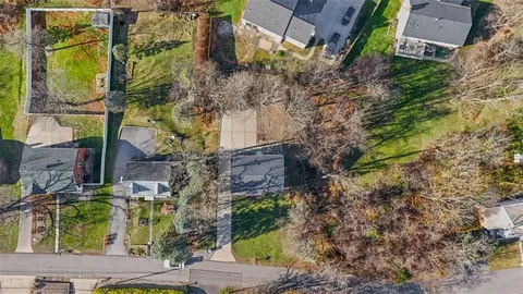 $385,000 | 32 Green Oak Drive, Coraopolis, PA 15108