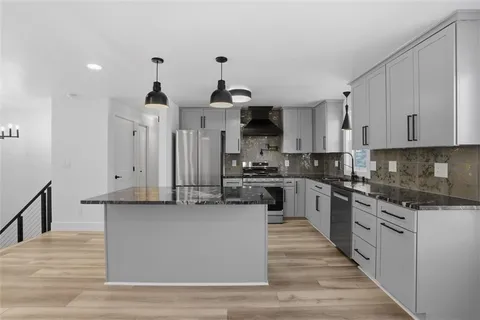 $385,000 | 32 Green Oak Drive, Coraopolis, PA 15108