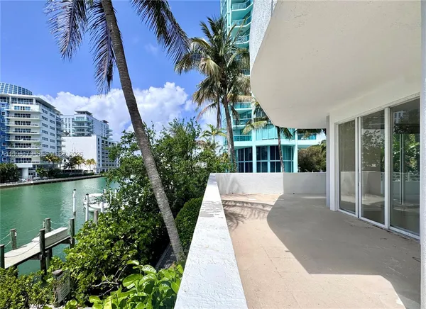 $5,800 | 5970 Indian Creek Drive, Unit 203, Miami Beach, FL 33140