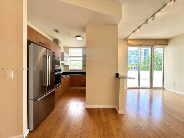 $5,800 | 5970 Indian Creek Drive, Unit 203, Miami Beach, FL 33140
