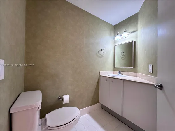 $5,800 | 5970 Indian Creek Drive, Unit 203, Miami Beach, FL 33140