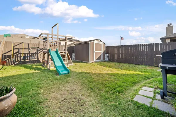 $374,000 | 1021 Pasadena Street, Portland, TX 78374