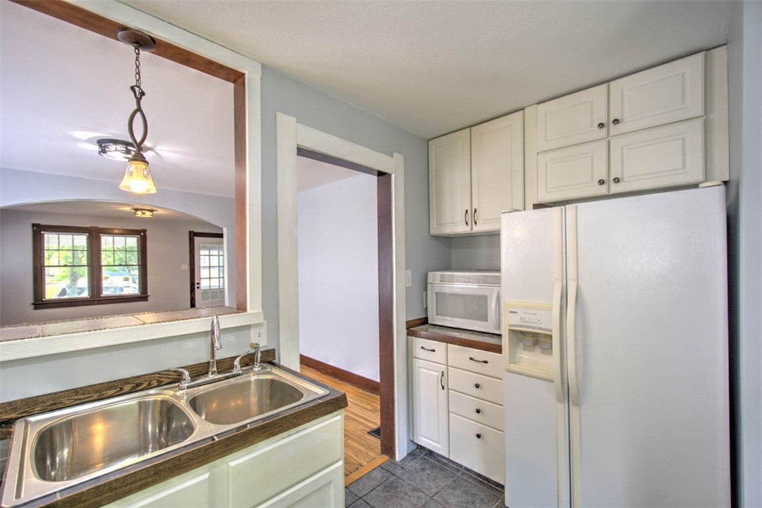 1344 East Lawrence Street Decatur, IL 62521 - Photo 12 of 24