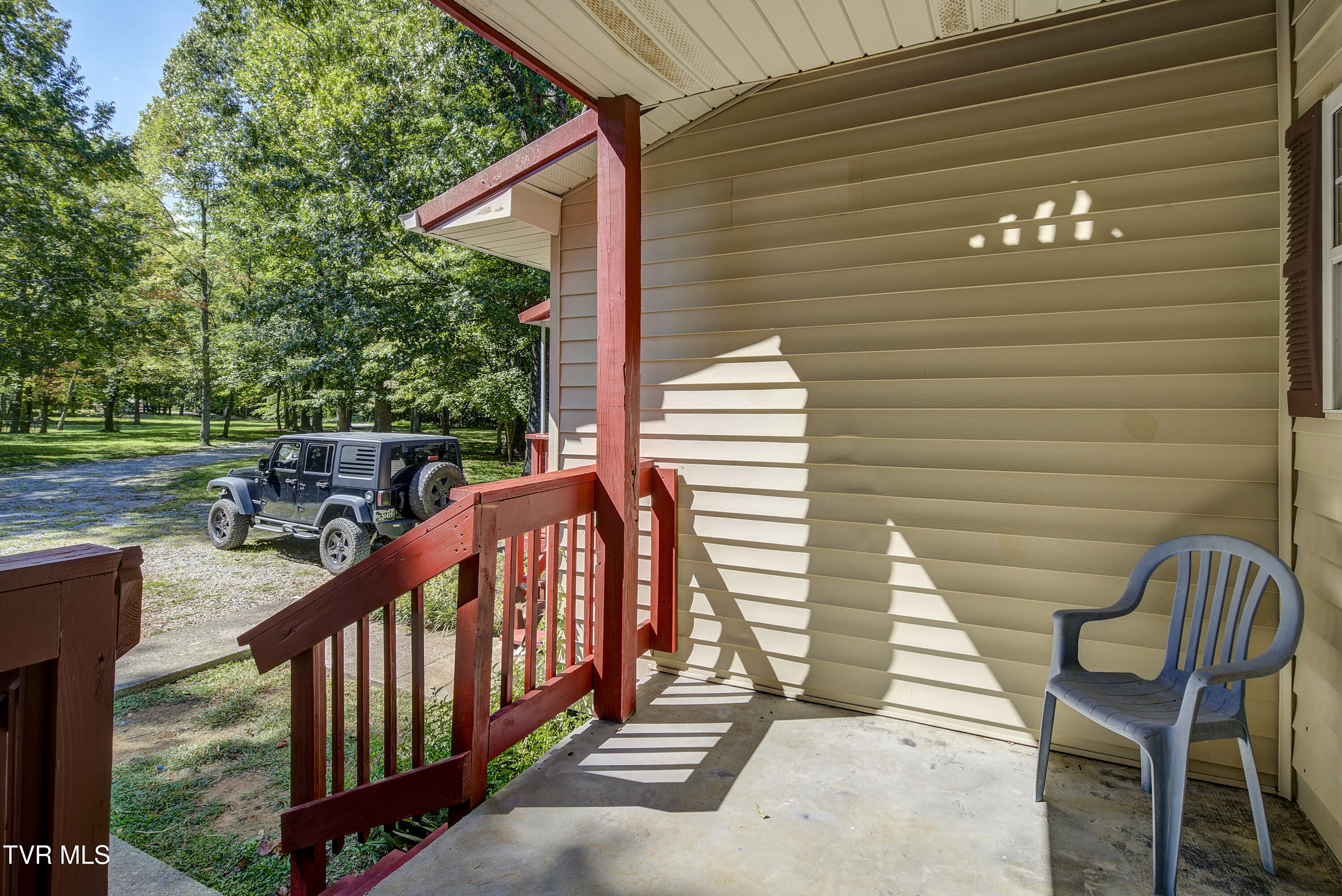 175 Scenic Road, Unit 4 Unicoi, TN 37692 - Photo 17 of 18 ScenicUnit2--17