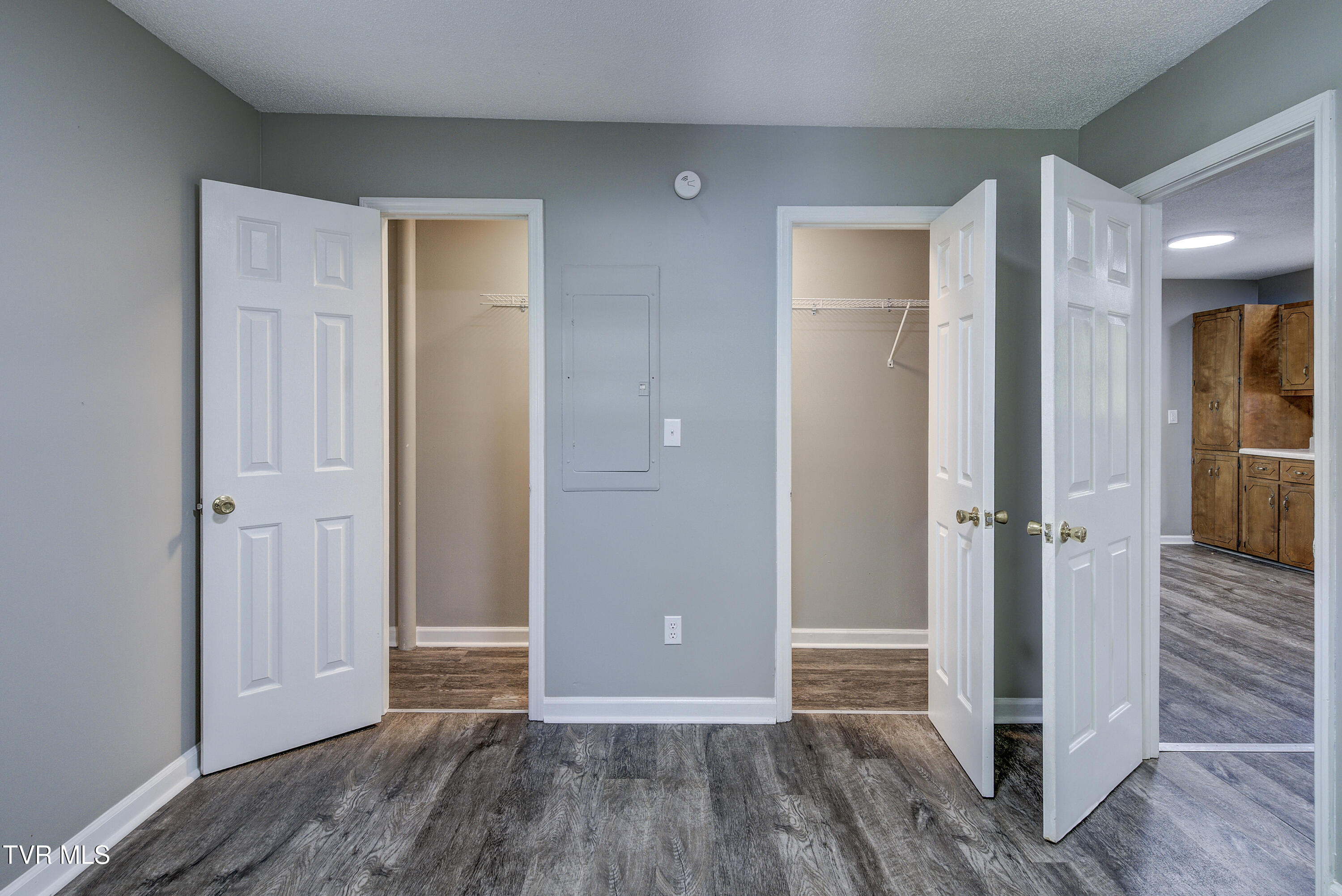 175 Scenic Road, Unit 4 Unicoi, TN 37692 - Photo 10 of 18 ScenicUnit2--9