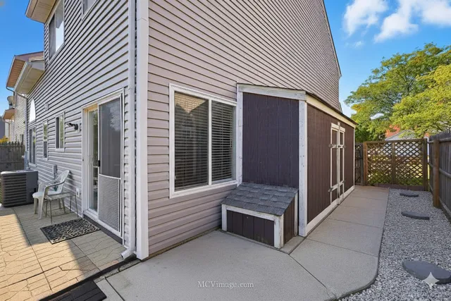 $290,000 | 43 West Rustic Lane, Round Lake Beach, IL 60073