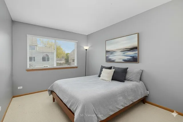 $290,000 | 43 West Rustic Lane, Round Lake Beach, IL 60073