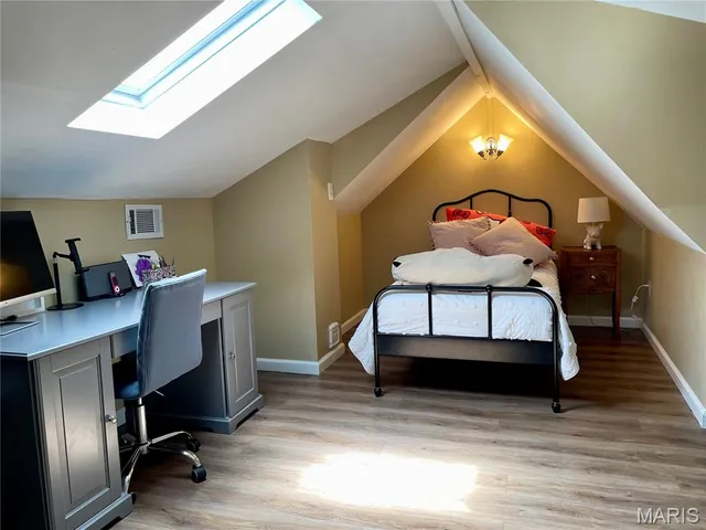 $618,000 | 1129 Terrace Drive, Richmond Heights, MO 63117