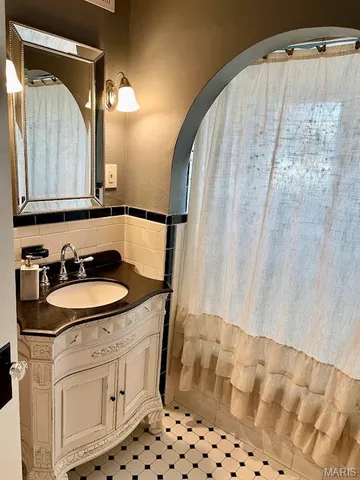 $618,000 | 1129 Terrace Drive, Richmond Heights, MO 63117