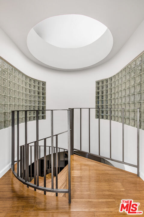 11752 Bellagio Road, Unit 1 Los Angeles, CA 90049 - Photo 12 of 23