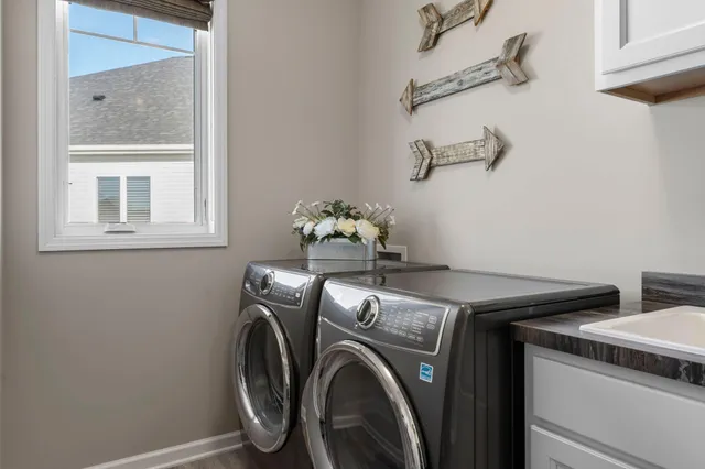 $599,000 | 10706 28th Court Northeast, St. Michael, MN 55376