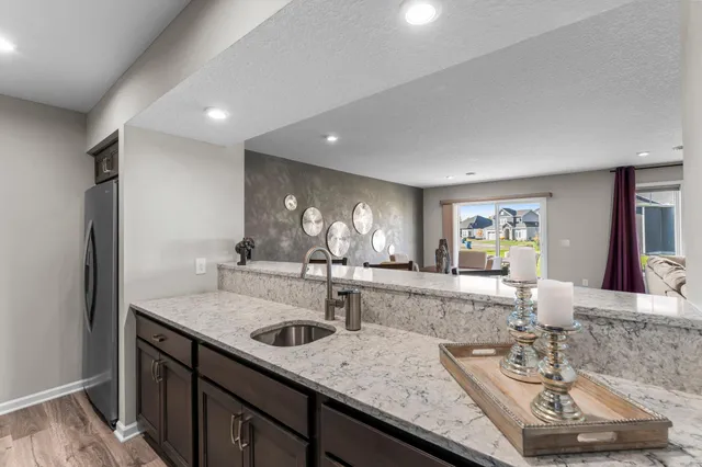 $599,000 | 10706 28th Court Northeast, St. Michael, MN 55376