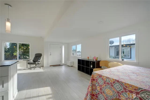 $147,000 | 24222 54th Avenue West, Unit 19, Mountlake Terrace, WA 98043