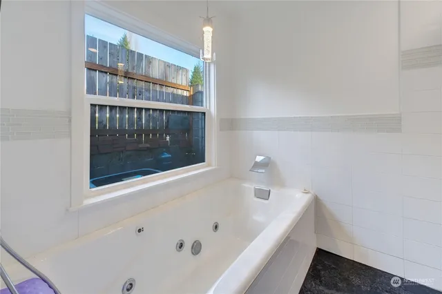 $147,000 | 24222 54th Avenue West, Unit 19, Mountlake Terrace, WA 98043