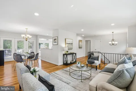 $824,900 | 8410 Bound Brook Lane, Alexandria, VA 22309
