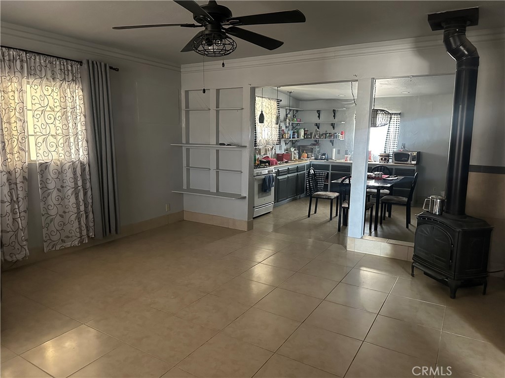 3938 Kreuer Road Phelan, CA 92371 - Photo 7 of 32