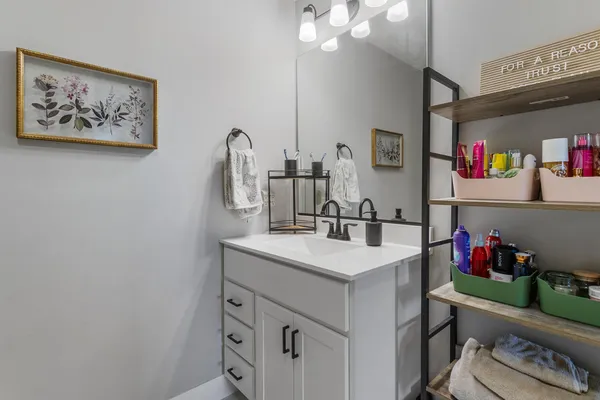 $319,900 | 7 Prairie Trail, Monticello, IL 61856