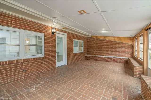 $424,900 | 5251 Silas Creek Parkway, Winston-Salem, NC 27106