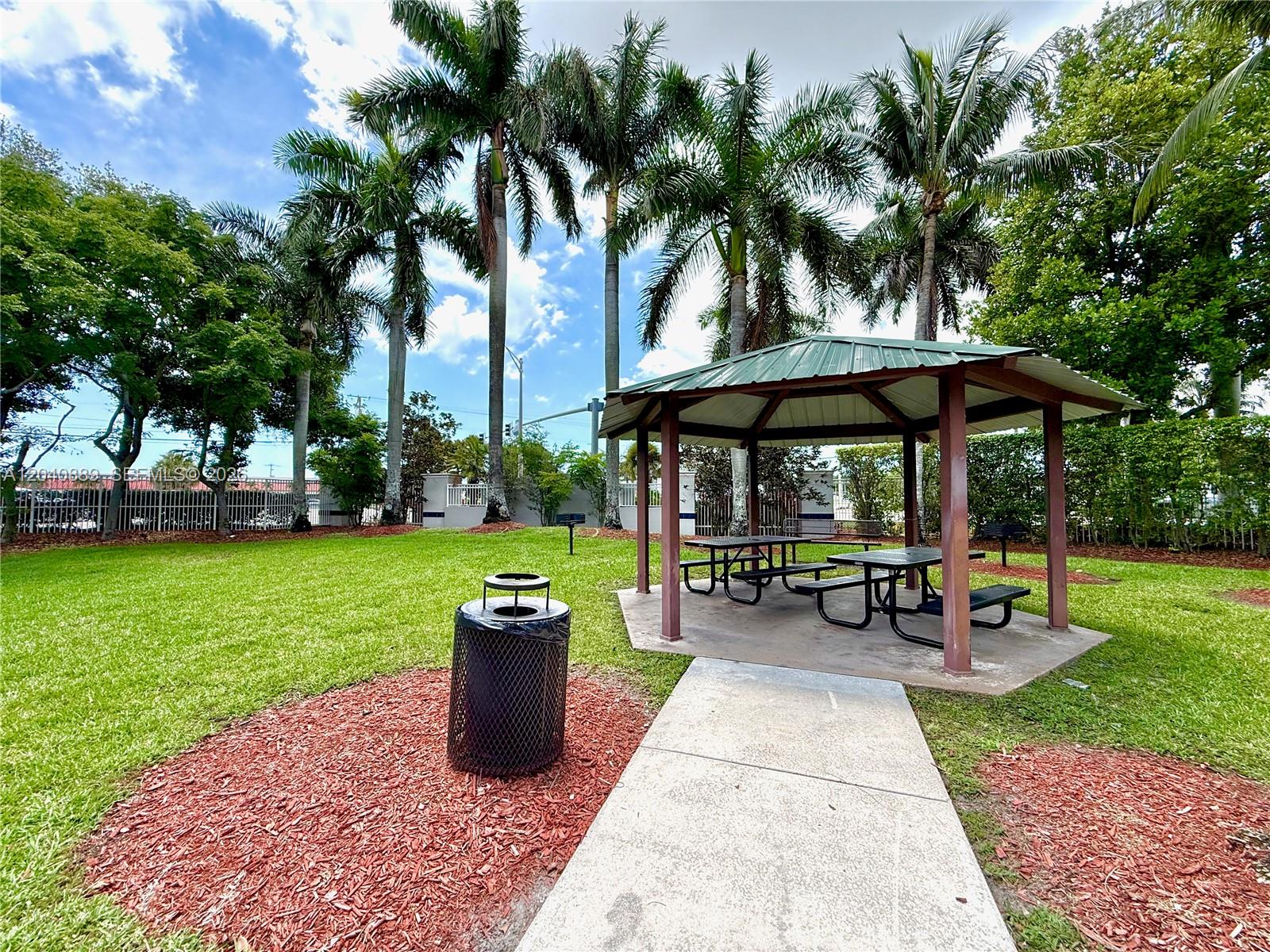 9612 Lily Bank Court Riviera Beach, FL 33407 - Photo 33 of 39