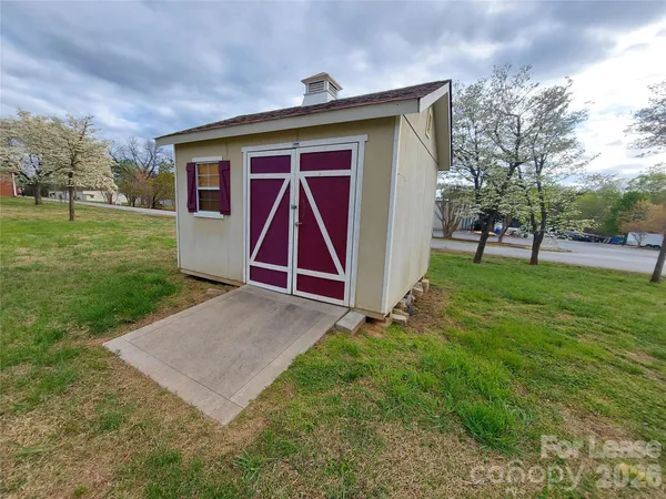 $1,500 | 3121 Corliss Street, Salisbury, NC 28147