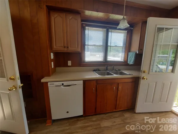 $1,500 | 3121 Corliss Street, Salisbury, NC 28147