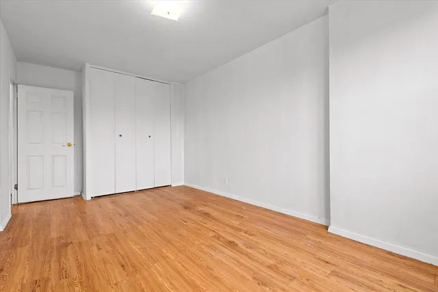 $385,000 | 90-60 Union Turnpike, Unit 9E | Forest Park