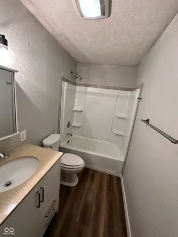 $1,300 | 6497 West 300 South, Anderson, IN 46011