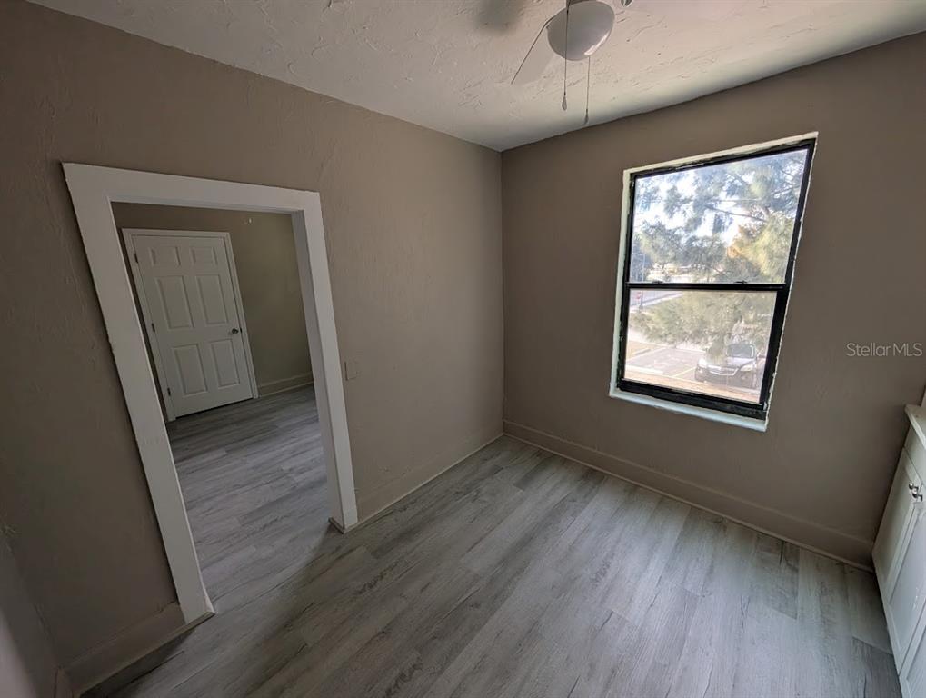 401 Colonia Lane East, Unit 8 Nokomis, FL 34275 - Photo 2 of 9