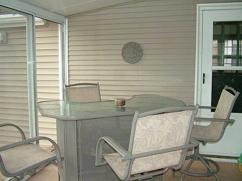 89 Kiwanee Road Warwick, RI 02888 - Photo 24 of 25 Other. Sun Room