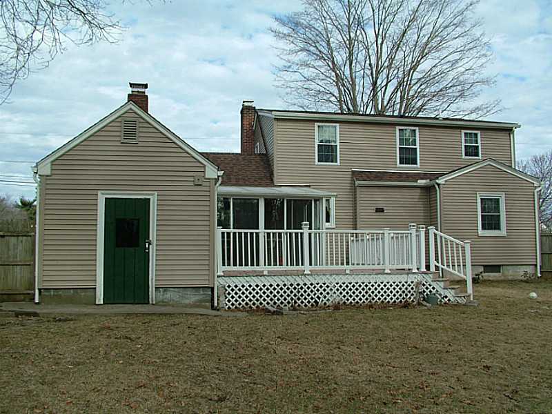 89 Kiwanee Road Warwick, RI 02888 - Photo 4 of 25 Exterior Back.