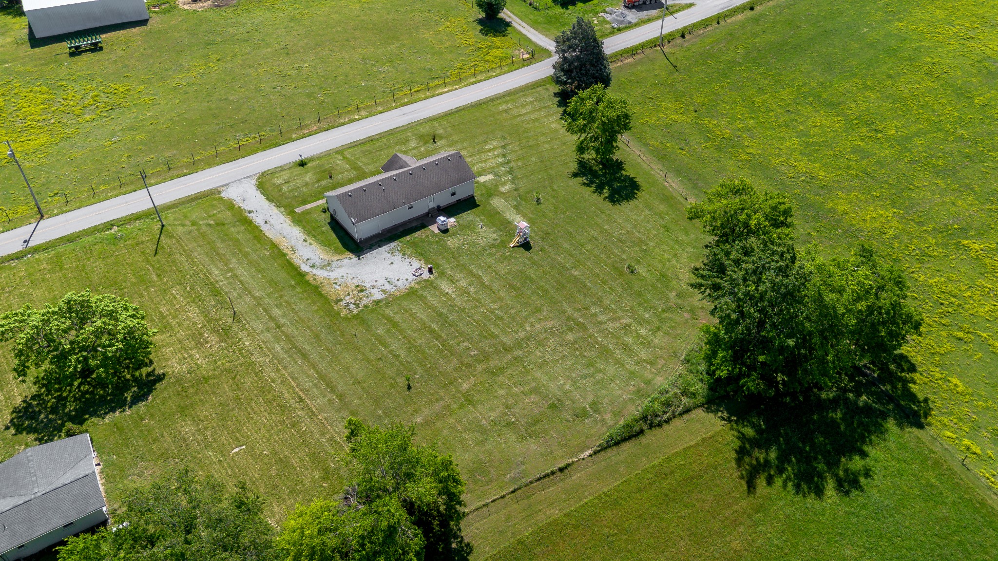 491 White Road Portland, TN 37148 - Photo 7 of 30