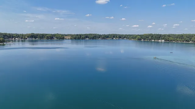 $1,100,000 | 63646 Birch Road, Vandalia, MI 49095