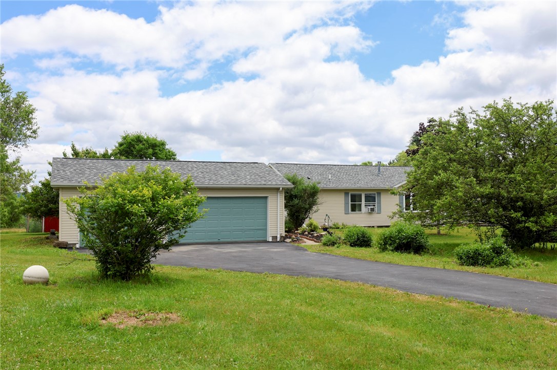 712 Veteran Hill Road Horseheads, NY 14845 - Photo 3 of 49